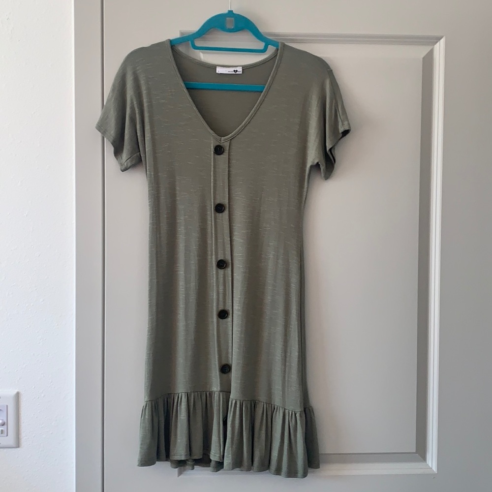 Mady and Nell green dress
